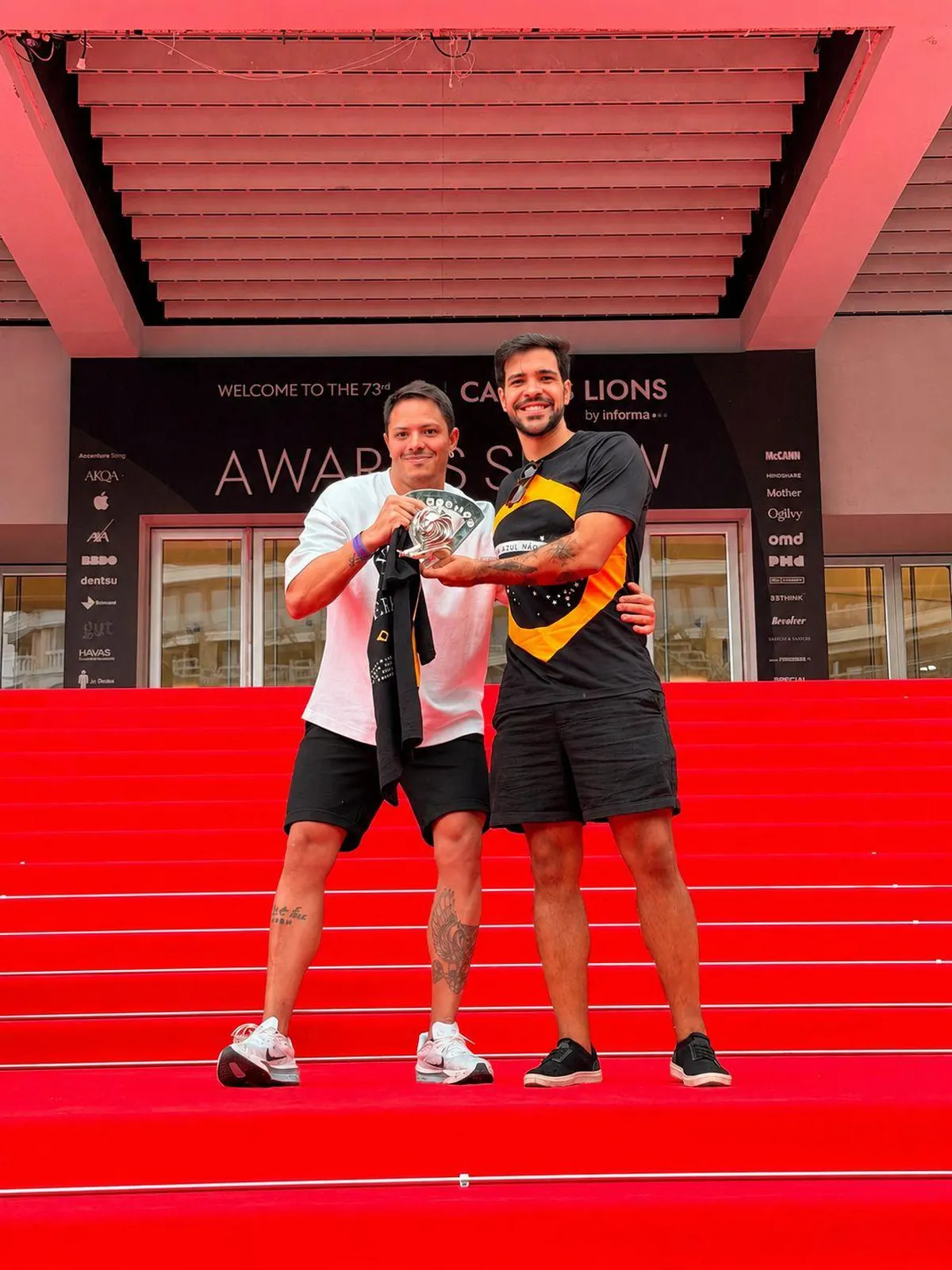 Kauê Barbosa e Tiago Daltro no Cannes Lions